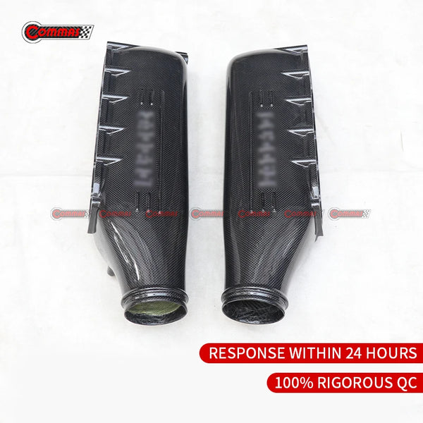 Cache admission carbone sec style OEM Ferrari 458 — vue 5