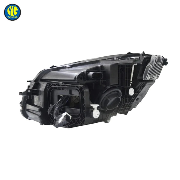 Phare LED réf. 2059066204 pour Mercedes Classe C W205