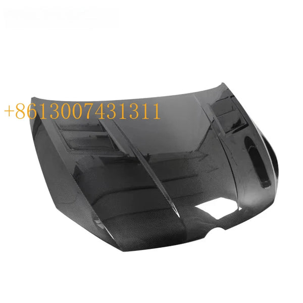 Capot carbone ventilé Golf 7 style Aspec — vue 3