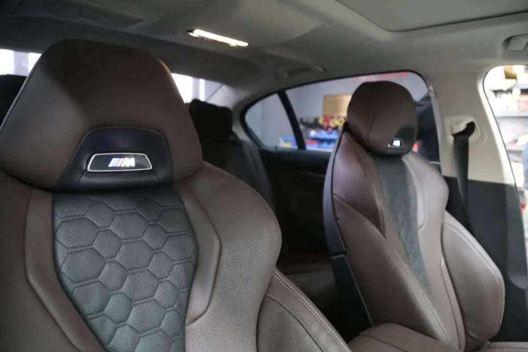 Kit Sièges Sport Style M5 pour BMW Séries 5, 6, 7, X5, X6 et X7 – Habitacle & sièges | OURANE.COM