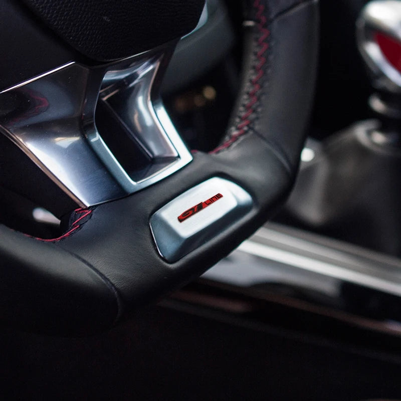 Emblème Métal 3D GT Line pour Peugeot – Volant et Console – Carrosserie & style | OURANE.COM