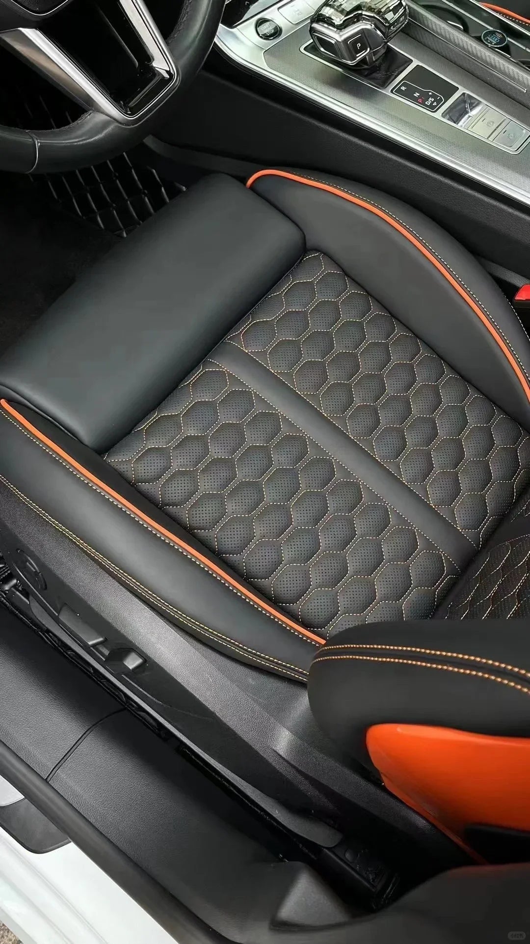Accessoires automobiles Seat Covers ensemble complet cuir Specific mise à niveau Modification Seat Cover pour Audi A1 A2 A3 A