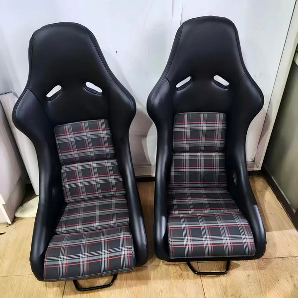Sièges sport à carreaux rouges pour Golf 7.5 R