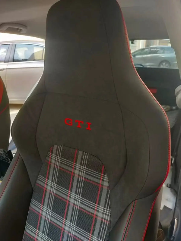 Sièges sport cuir YLA pour Golf VII GTI, GTD et Polo