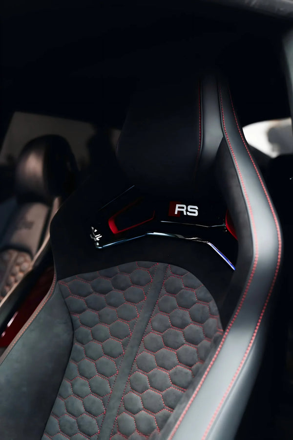 Sièges sport carbone pour Audi A3, A4, A6 et Q5