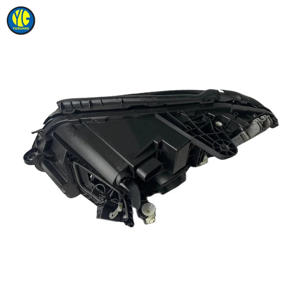 Phare LED réf. 2059066204 pour Mercedes Classe C W205