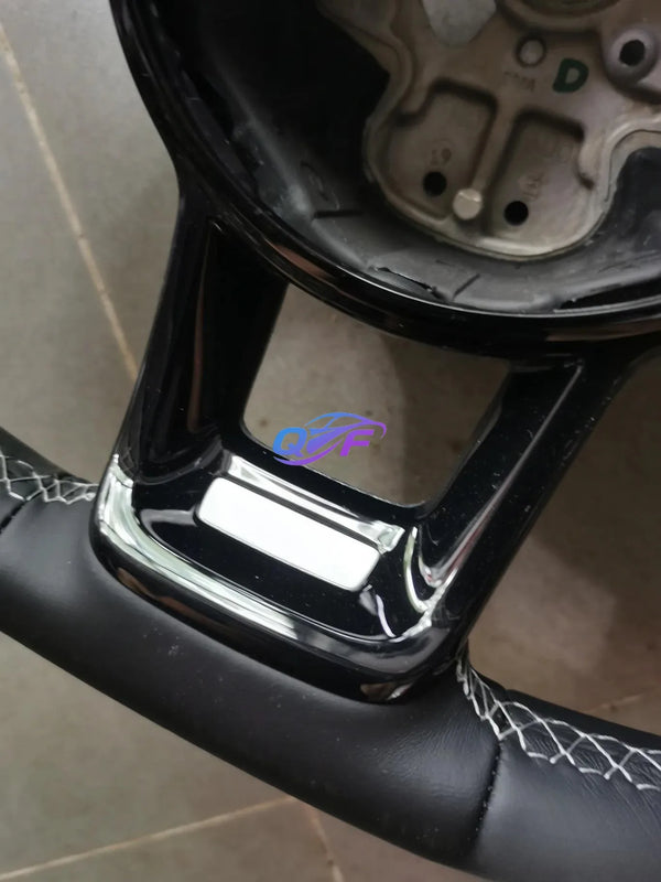 Volant Fibre de Carbone – Volkswagen, Golf, Polo