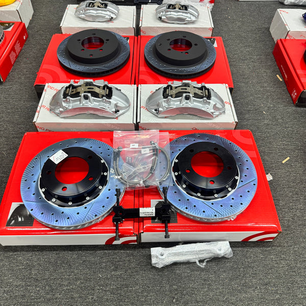 Premium personnalisé pour brembo Caliper 4 6 Pot Caliper Big Brake Kits Tuning Brake Systems pour Toyota Lc200 4775060280 477