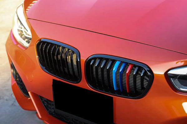 XVIP calandre de course de calandre de pare-chocs avant pour BMW série 1 F20 F21 2015-2019 Grilles noires brillantes à Double