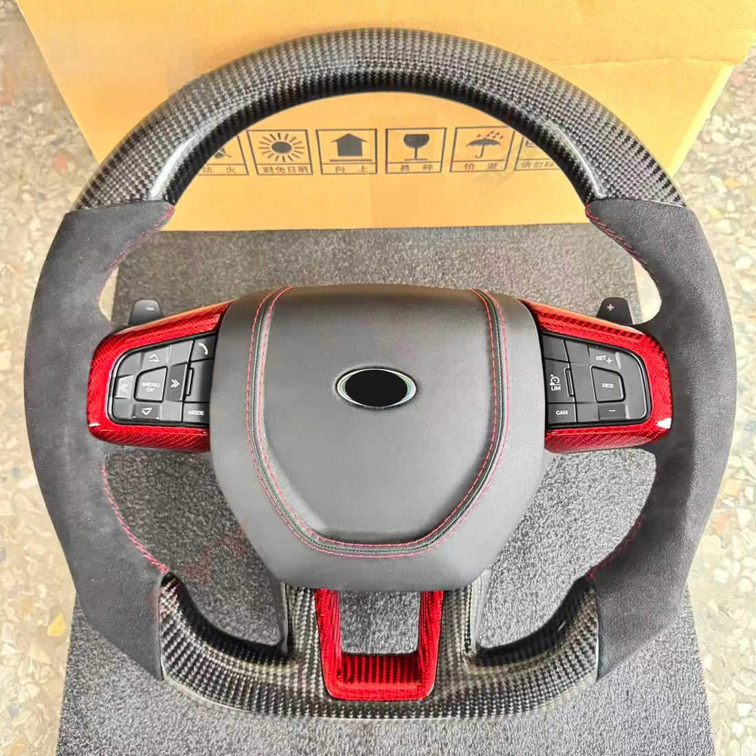 Volant en carbone véritable pour Land Rover Discovery Sport 2015-2019