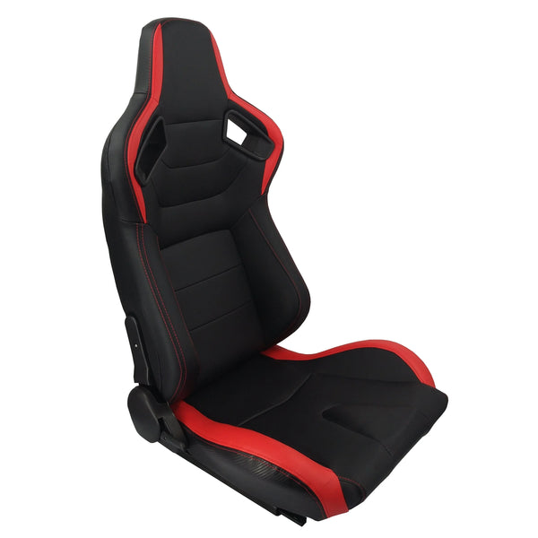 Une paire de sièges de voiture de course réglables et modifiés - OURANE.COM