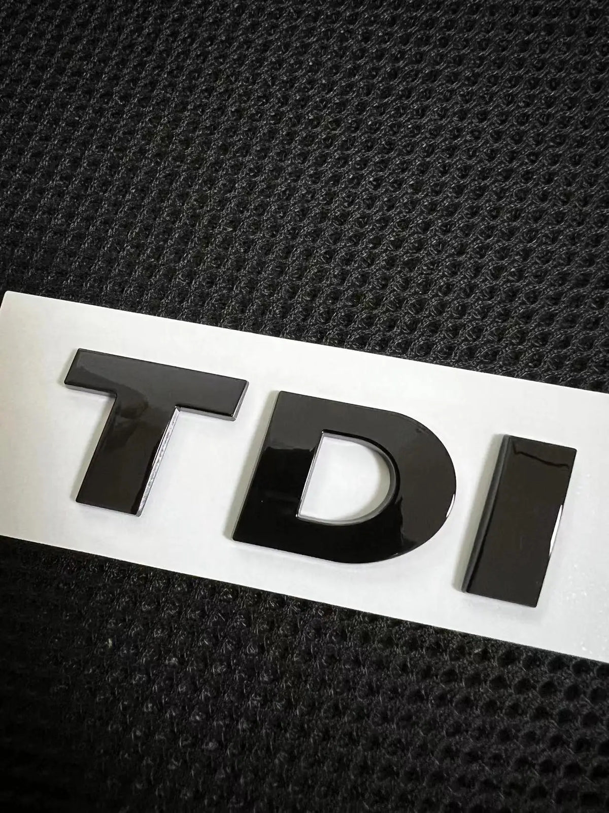 Emblème 3D ABS TSI / TDI pour Carrosserie et Coffre – Carrosserie & style | OURANE.COM