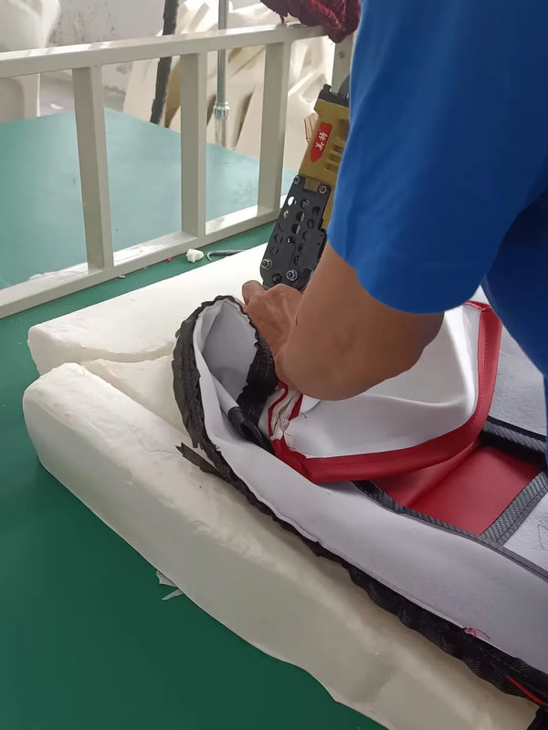 Sièges de course universels en cuir PVC noir et rouge pour voitures, avec curseurs à double verrouillage. - OURANE.COM