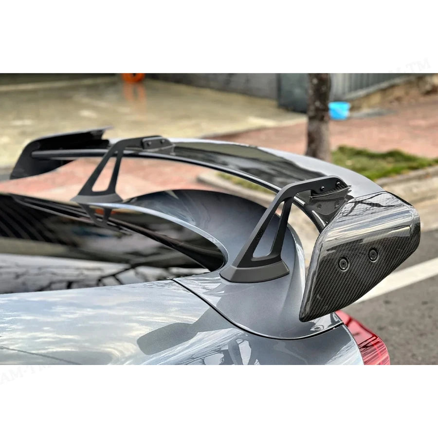 Aileron arrière pour Toyota GR Supra A90 et A91 (MK5) en fibre de carbone, carbone forgé ou FRP, style racing